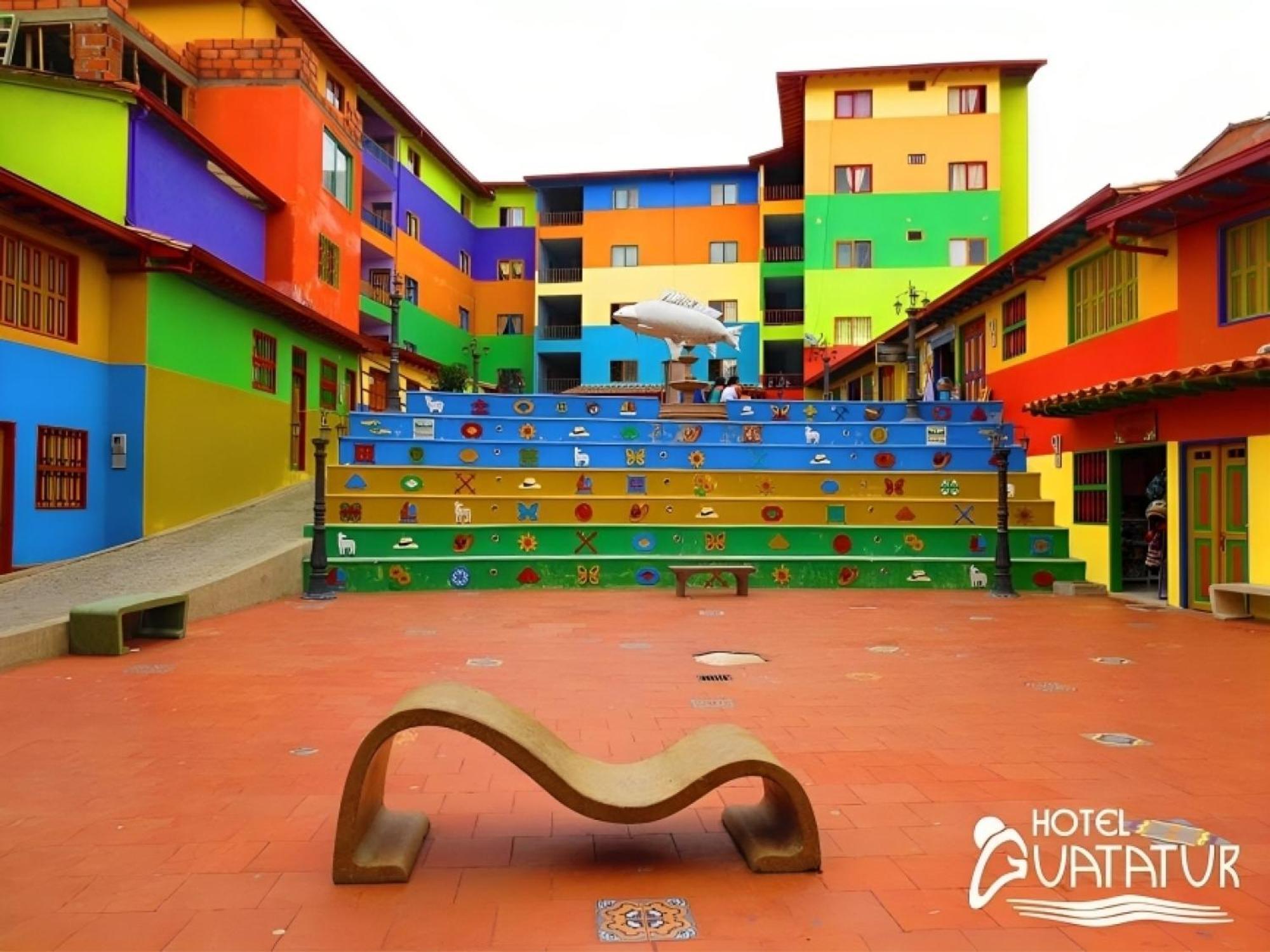 Hotel Guatatur Guatapé エクステリア 写真