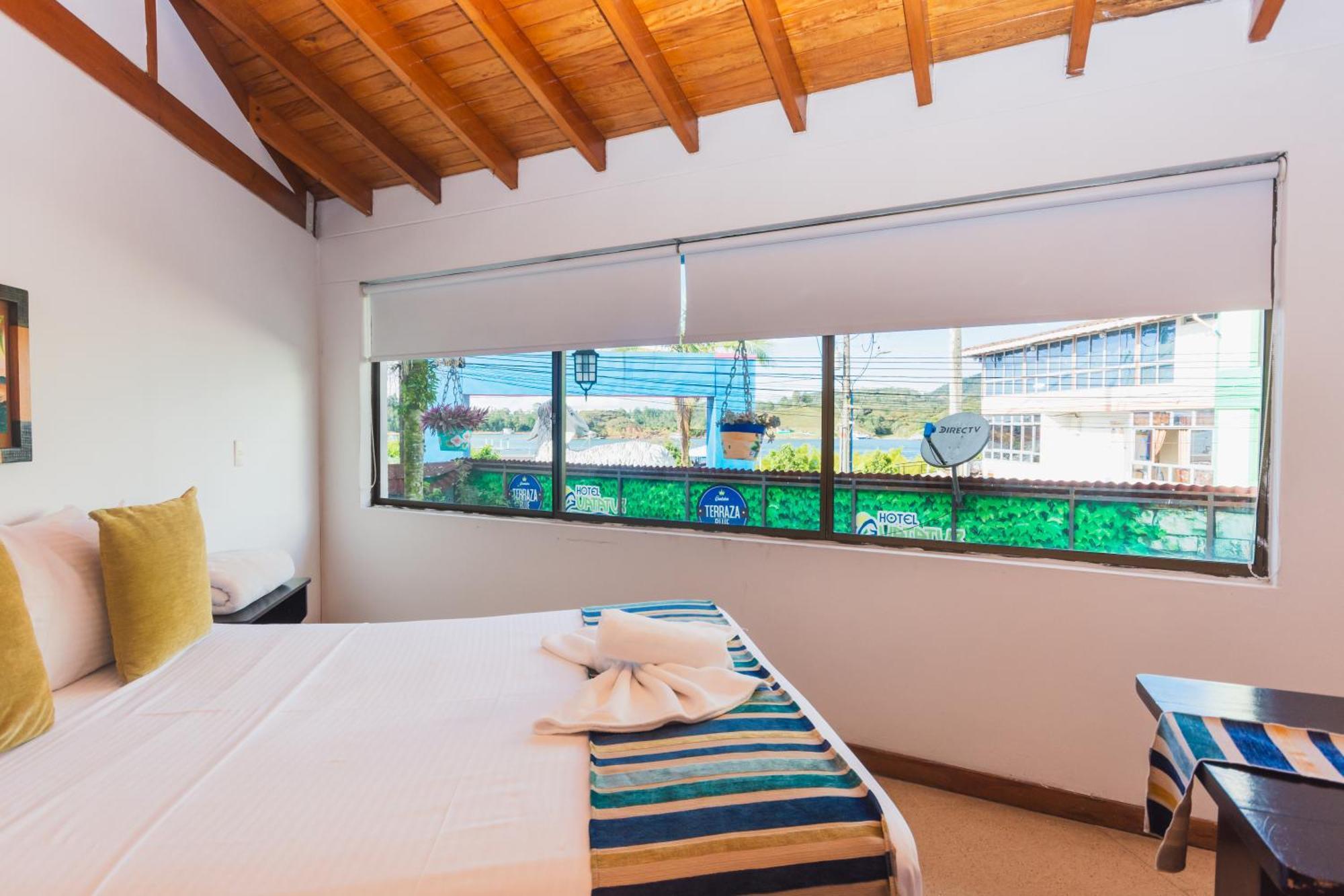 Hotel Guatatur Guatapé エクステリア 写真