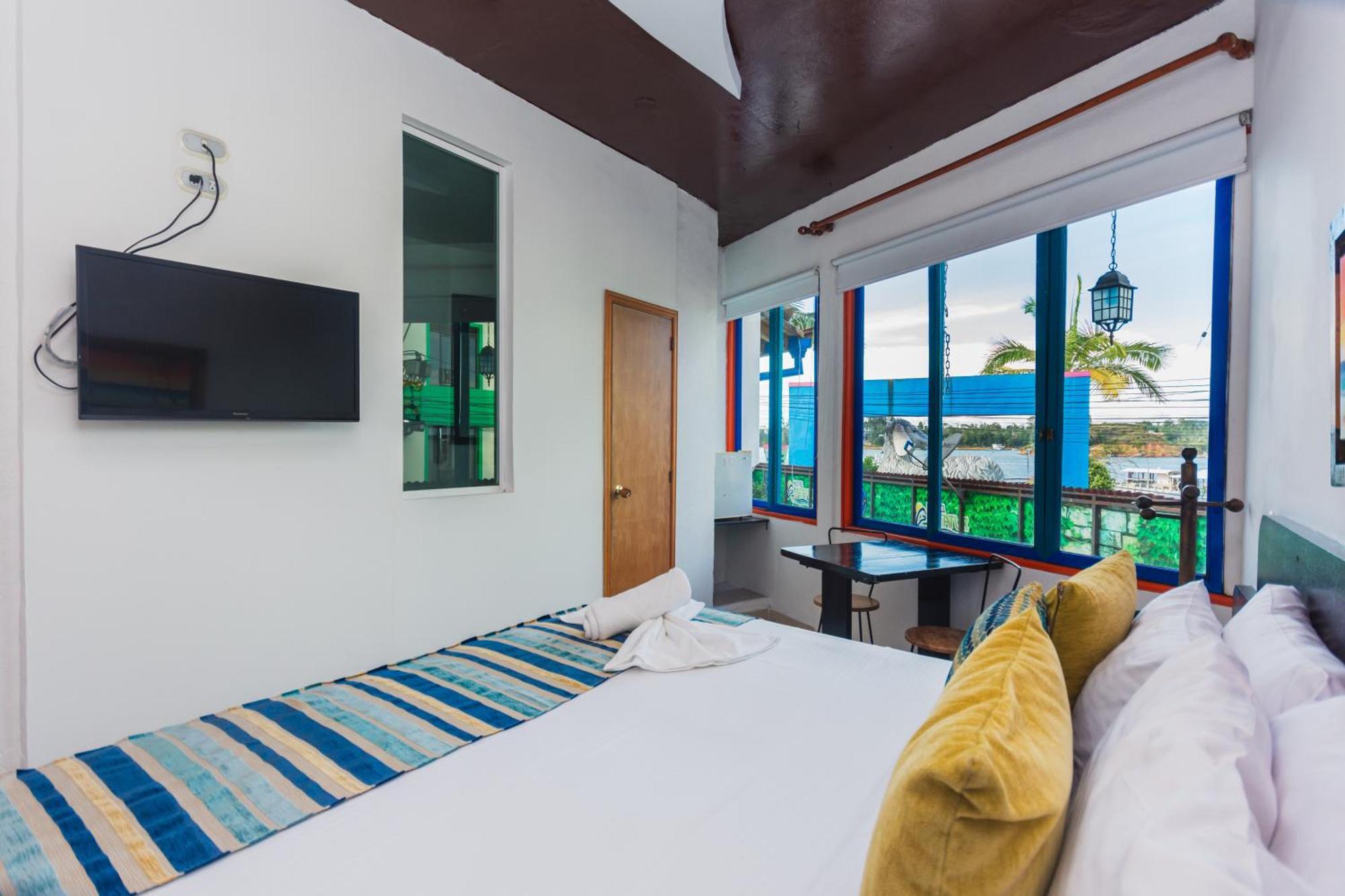 Hotel Guatatur Guatapé エクステリア 写真